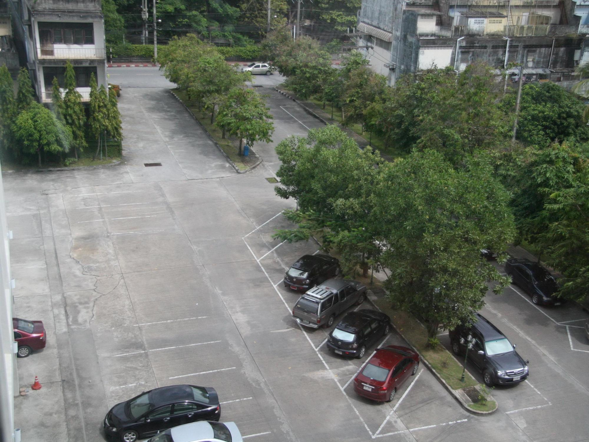 Grand Park Hotel Nakhon Si Thammarat Ngoại thất bức ảnh